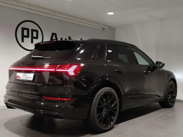 Audi e-tron 55 S Line quattro