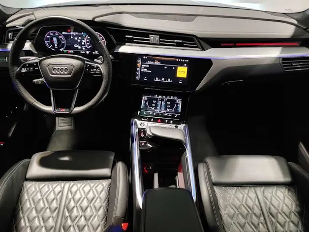 Audi e-tron 55 S Line quattro