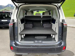 VW ID.Buzz Pro