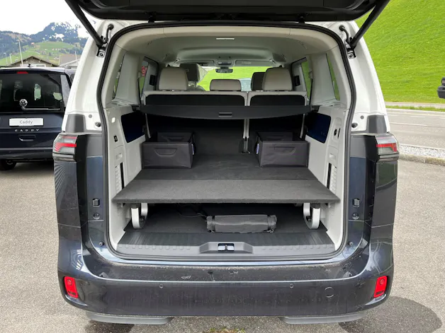 VW ID.Buzz Pro