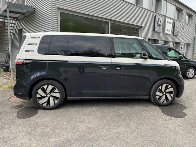 VW ID.Buzz Pro