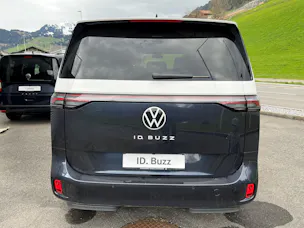 VW ID.Buzz Pro