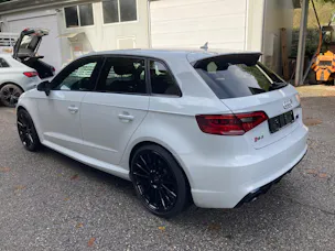 Audi RS3 2.5 TSI quattro S-tronic