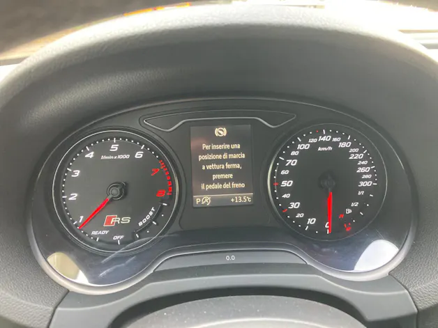 Audi RS3 2.5 TSI quattro S-tronic