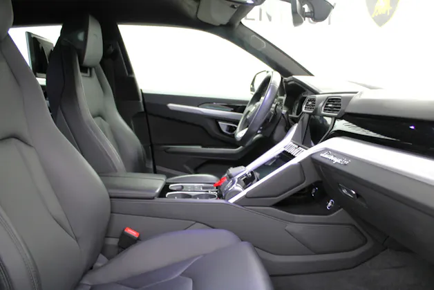 Lamborghini Urus E-Gear