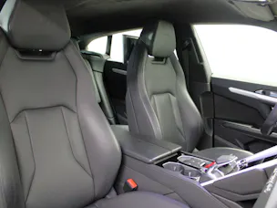 Lamborghini Urus E-Gear