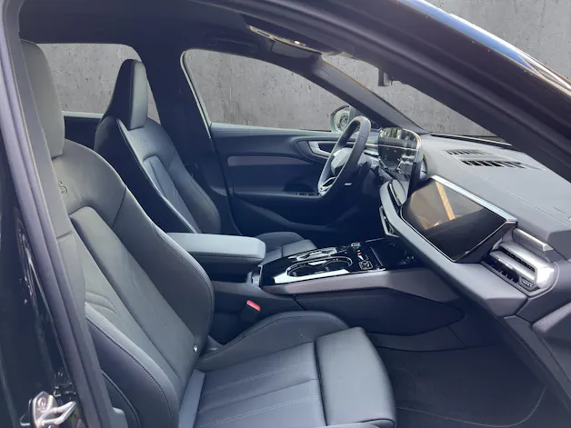 Audi A5 Avant TDI quattro 150 kW Attraction S tronic