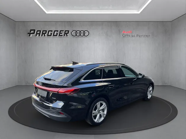 Audi A5 Avant TDI quattro 150 kW Attraction S tronic