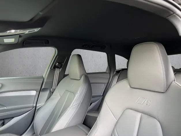 Audi A5 Avant TDI quattro 150 kW Attraction S tronic