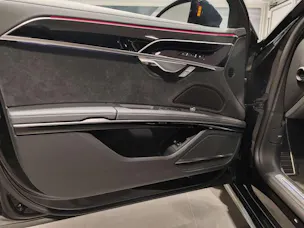 Audi A8 60 TFSI e quattro tiptronic