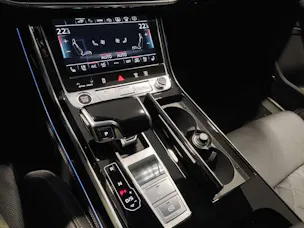 Audi A8 60 TFSI e quattro tiptronic