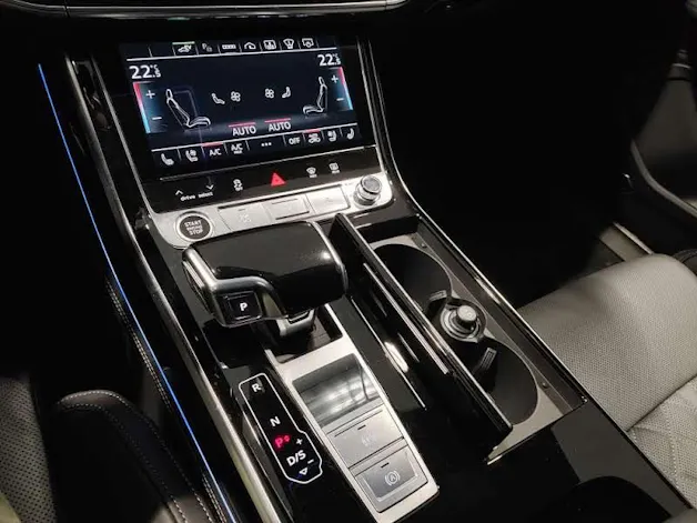 Audi A8 60 TFSI e quattro tiptronic
