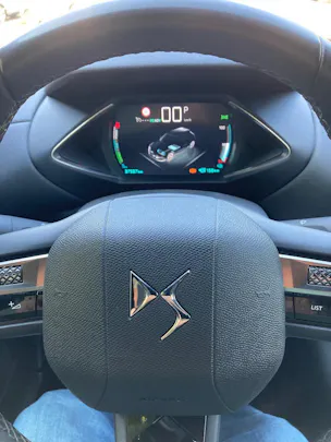 DS Automobiles AUTOMOBILES DS 3 Crossback E-Tense 136 Club