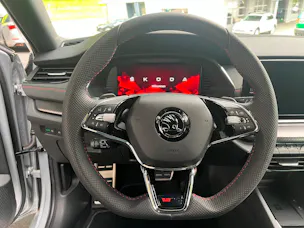 Škoda Octavia Combi 2.0 TDI DSG RS 4x4