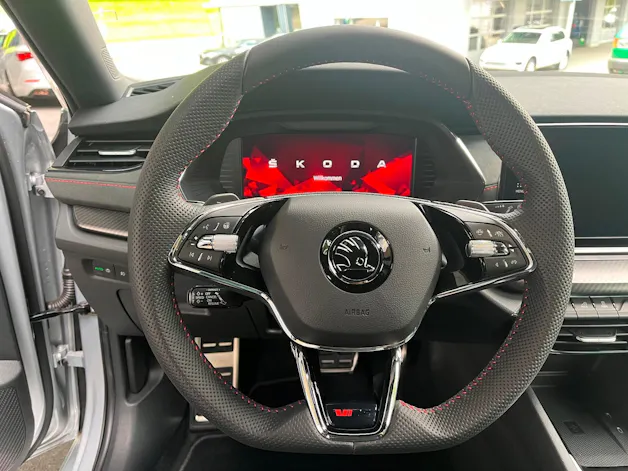 Škoda Octavia Combi 2.0 TDI DSG RS 4x4