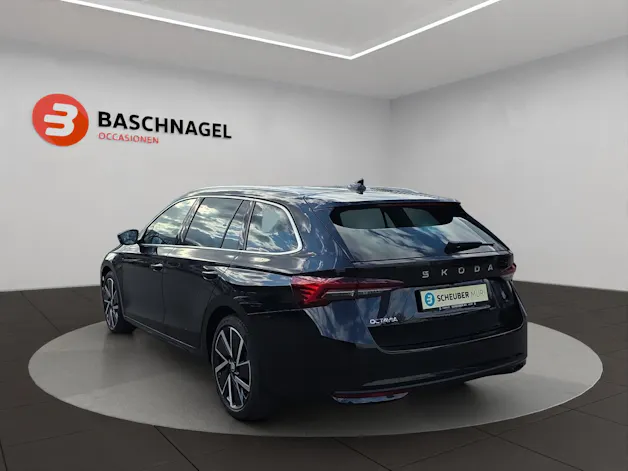Škoda Octavia Combi 2.0 TDI DSG Selection