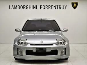 Renault Clio 3.0 V6