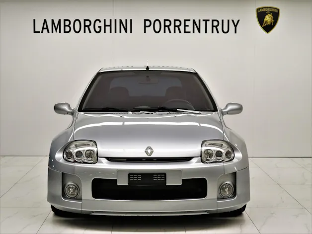 Renault Clio 3.0 V6