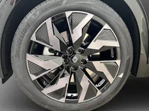 Renault Rafale full hybrid E-Tech 200 esprit Alpine