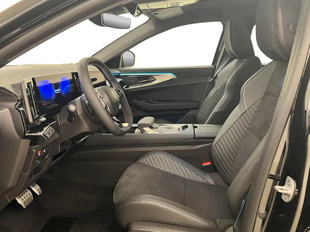 Renault Rafale full hybrid E-Tech 200 esprit Alpine