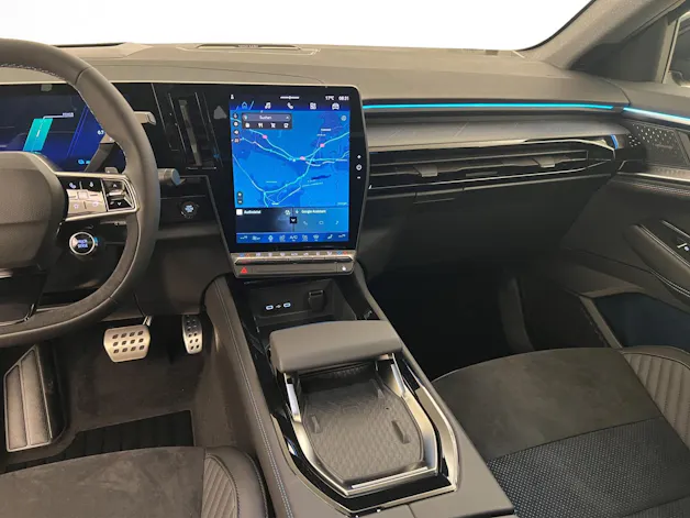 Renault Rafale full hybrid E-Tech 200 esprit Alpine
