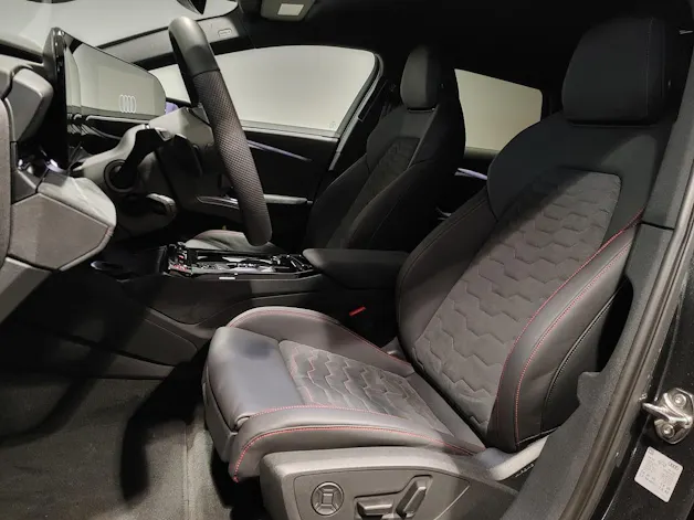 Audi S6 Avant e-tron quattro