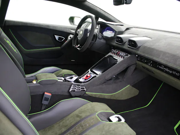 Lamborghini Huracan Sterrato