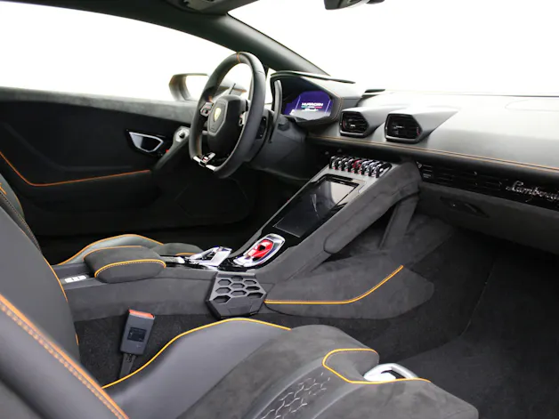 Lamborghini Huracan Sterrato