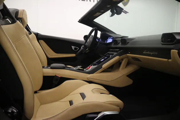 Lamborghini Huracan EVO Spyder DCT