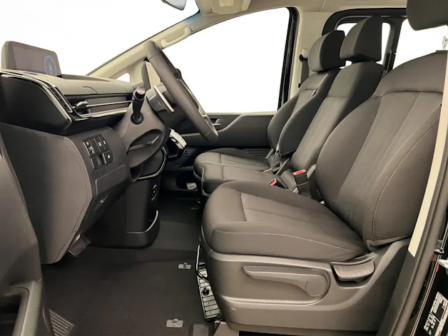 Hyundai Staria Wagon 1.6 GDi HEV Amplia