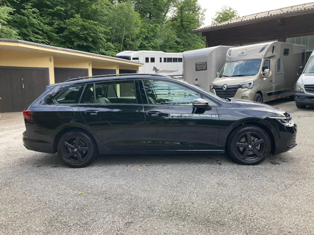 VW Golf Variant 1.0 TSI Life