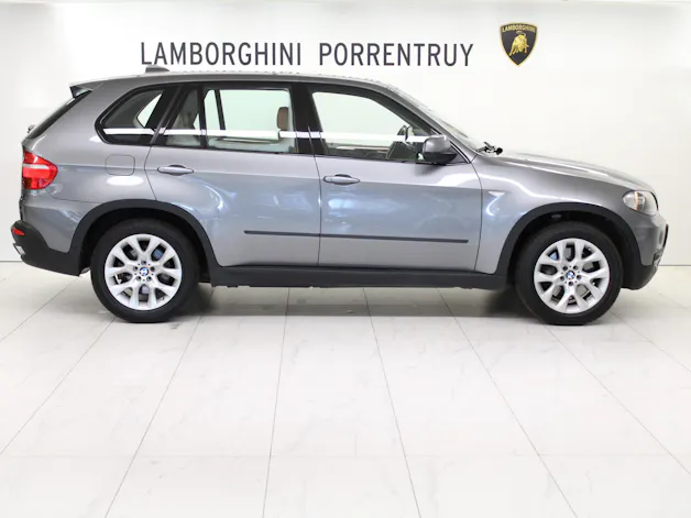 BMW X5 xDrive 48i (4.8i) Steptronic