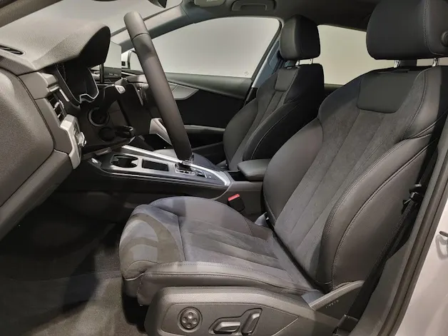 Audi A4 Avant 40 TFSI advanced S-tronic quattro