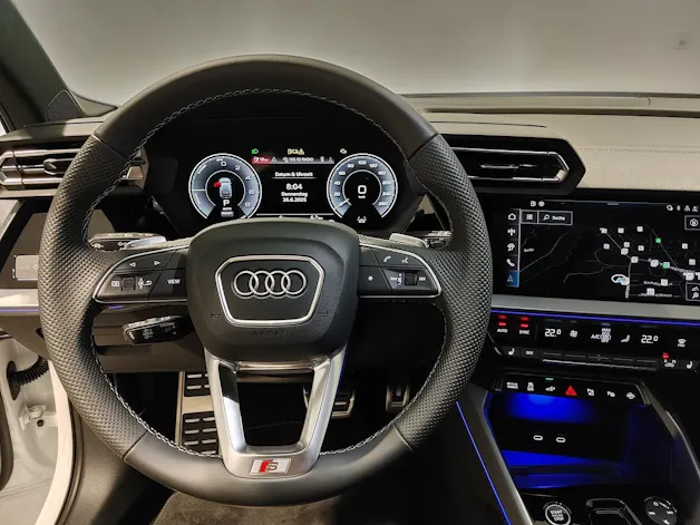Audi A3 Sportback 45 TFSI e S line Attraction S-tronic