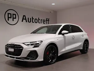 Audi A3 Sportback 45 TFSI e S line Attraction S-tronic