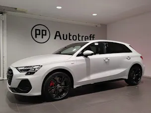 Audi A3 Sportback 45 TFSI e S line Attraction S-tronic