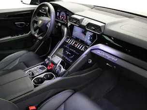 Lamborghini Urus E-Gear