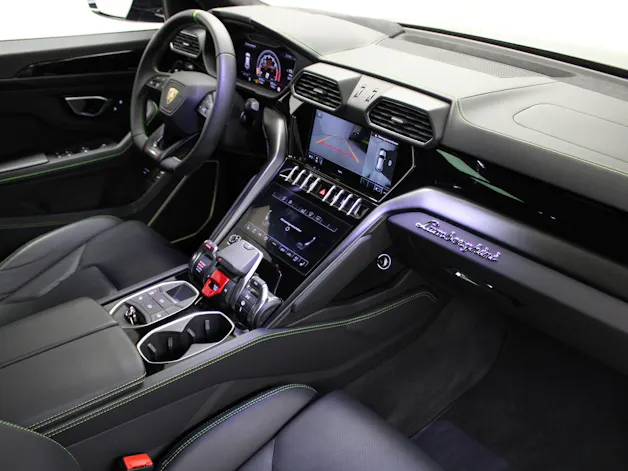 Lamborghini Urus E-Gear