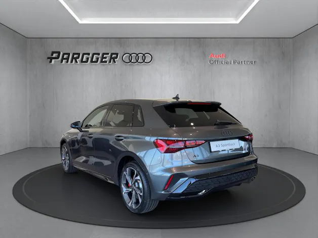 Audi A3 Sportback 45 TFSI e S line Attraction S-tronic
