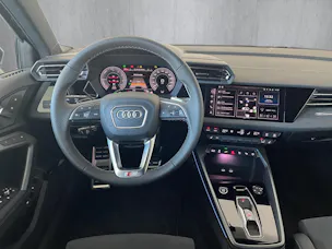 Audi A3 Sportback 45 TFSI e S line Attraction S-tronic