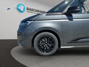 VW Multivan 2.0 TSI Life Edition DSG