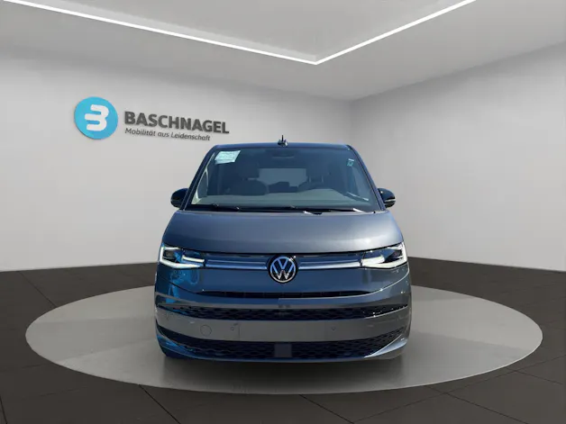 VW Multivan 2.0 TSI Life Edition DSG