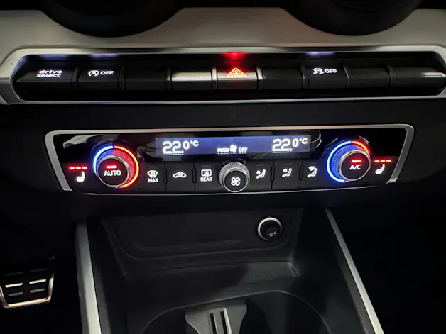 Audi SQ2 TFSI quattro S-tronic