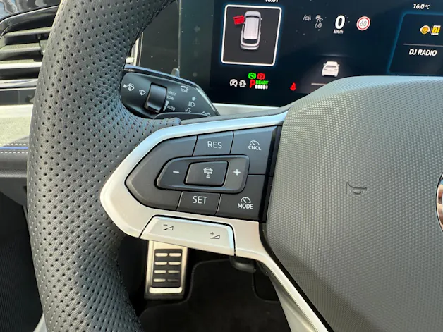 VW Passat Variant 1.5 TSI evo2 Plug-In- Hybrid R-Line DSG