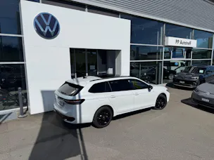 VW Passat Variant 1.5 TSI evo2 Plug-In- Hybrid R-Line DSG
