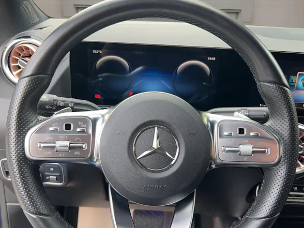 Mercedes-Benz EQA 250