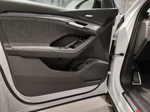 Audi Q6 e-tron quattro