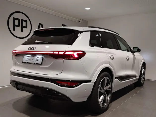 Audi Q6 e-tron quattro