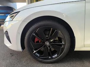 Škoda Octavia Combi 2.0 TSI DSG RS