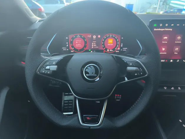 Škoda Octavia Combi 2.0 TSI DSG RS